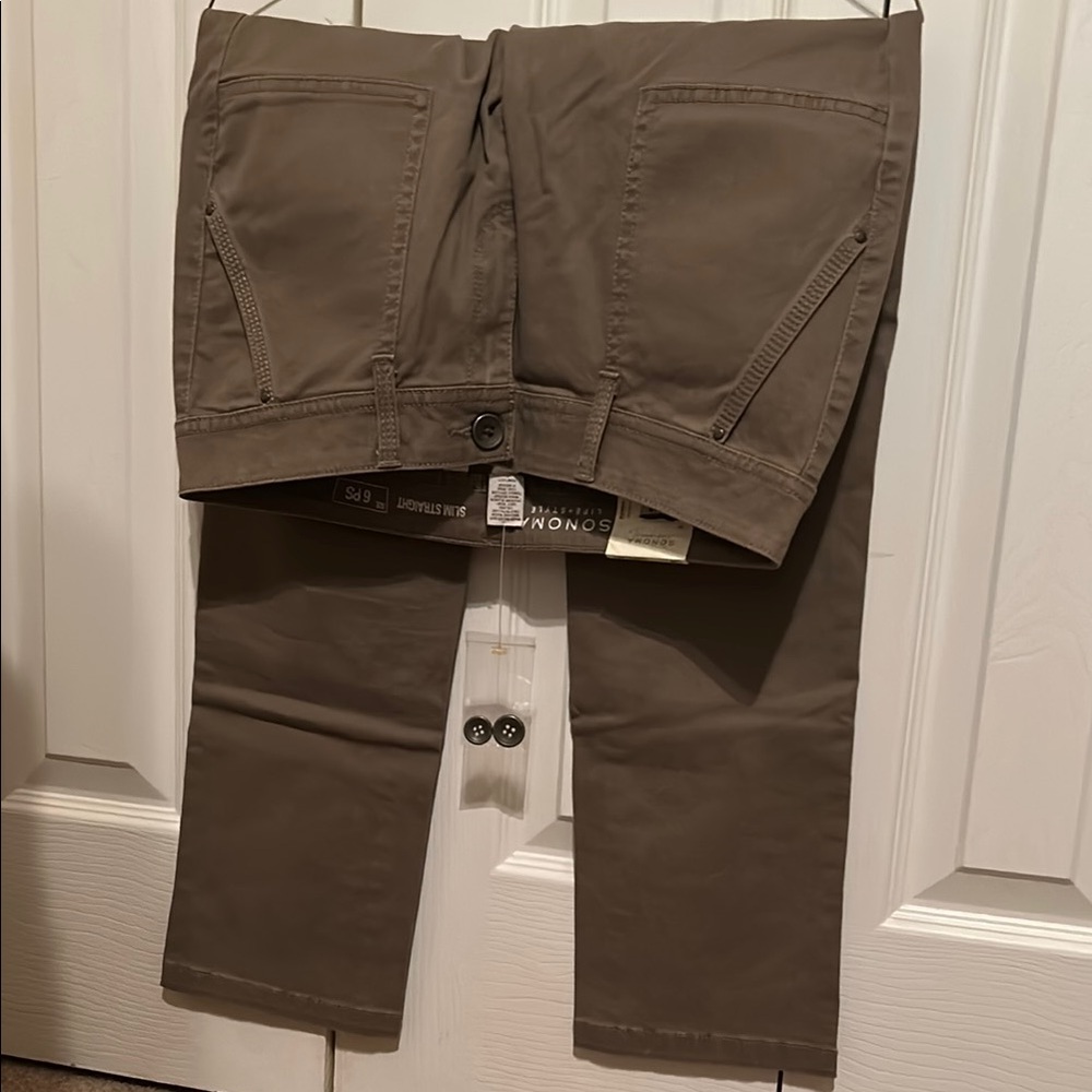 Sonoma Brown Skinny Pants with Sleek Design